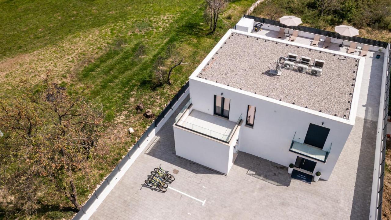 Villa Invigo - Brand New Private Pool Villa Mlini Exteriör bild